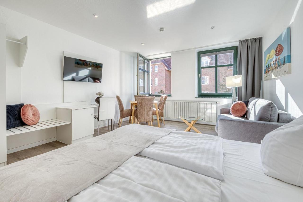 Haus Diana - Perlhuhn Apartment Waren  Ngoại thất bức ảnh