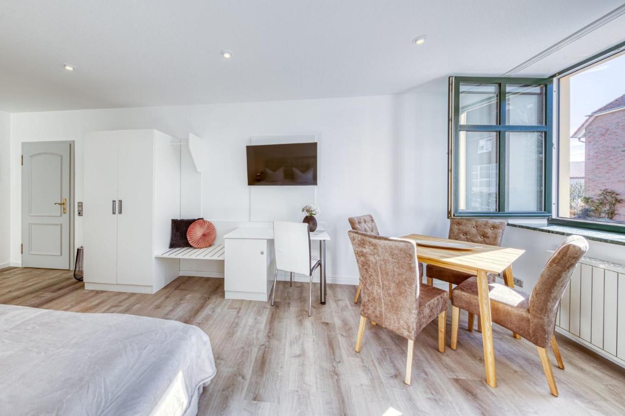Haus Diana - Perlhuhn Apartment Waren  Ngoại thất bức ảnh