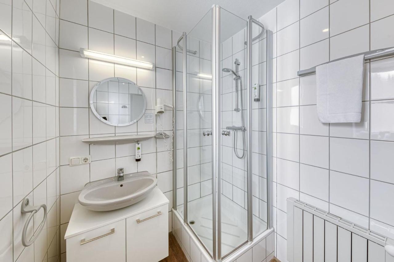 Haus Diana - Perlhuhn Apartment Waren  Ngoại thất bức ảnh