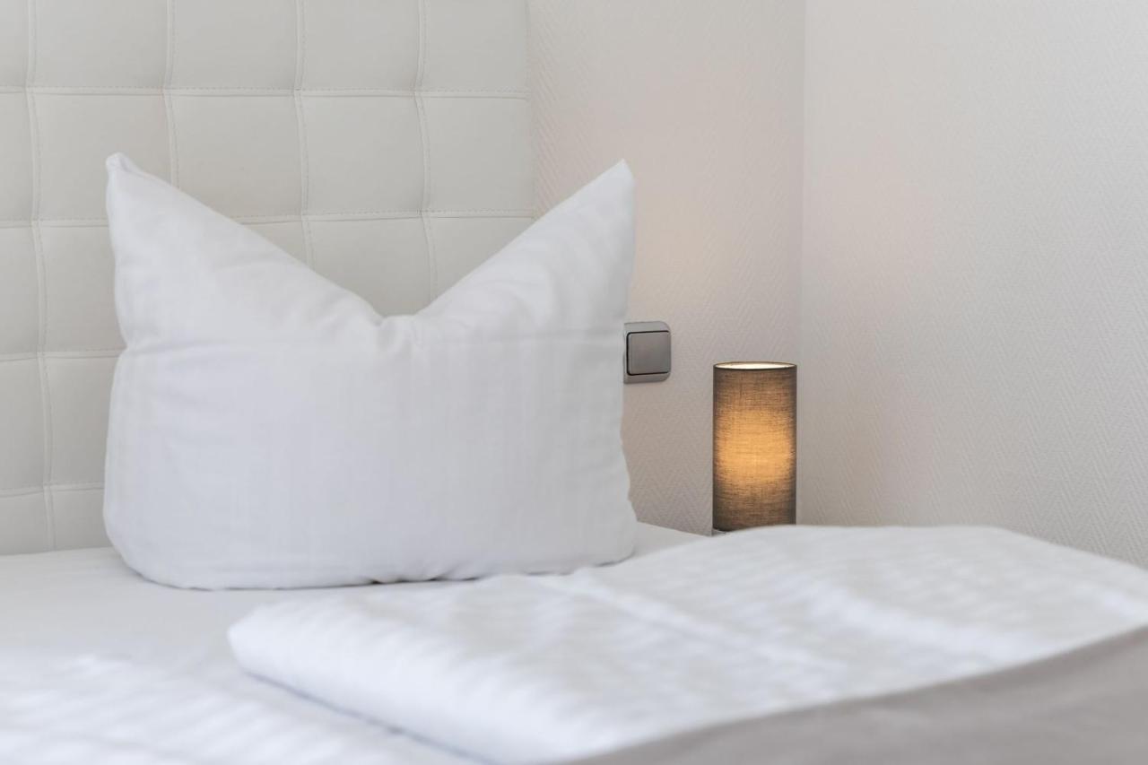 Haus Diana - Perlhuhn Apartment Waren  Ngoại thất bức ảnh