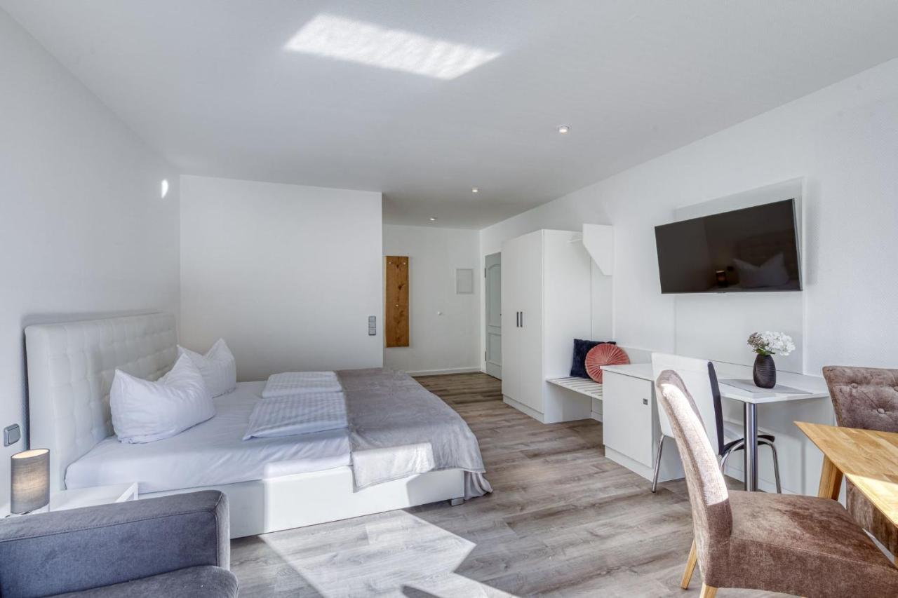 Haus Diana - Perlhuhn Apartment Waren  Ngoại thất bức ảnh